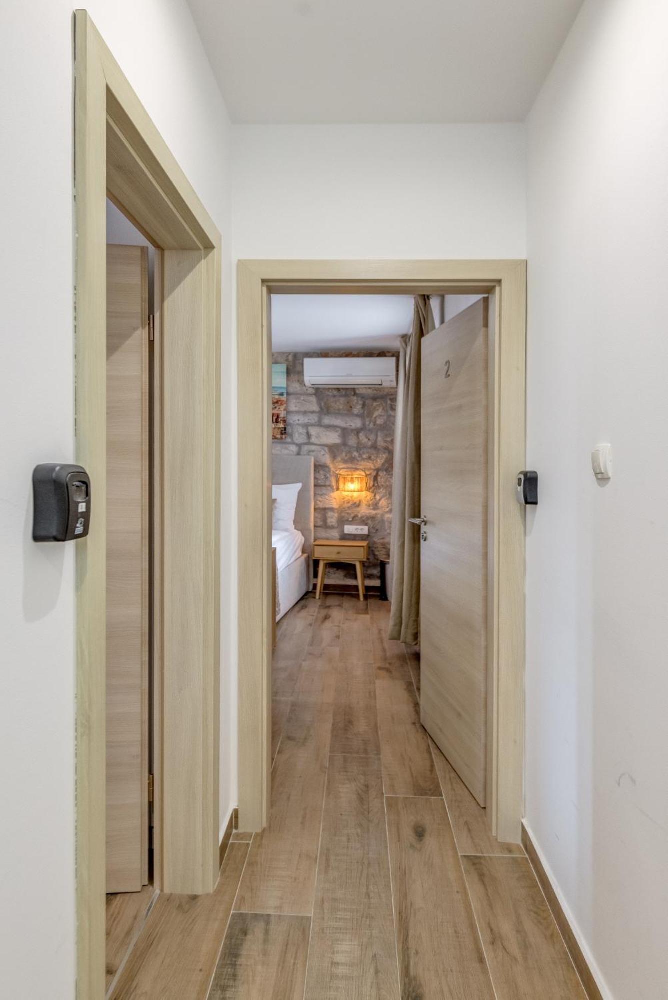 Inmotion Luxury Rooms Σπλιτ Εξωτερικό φωτογραφία