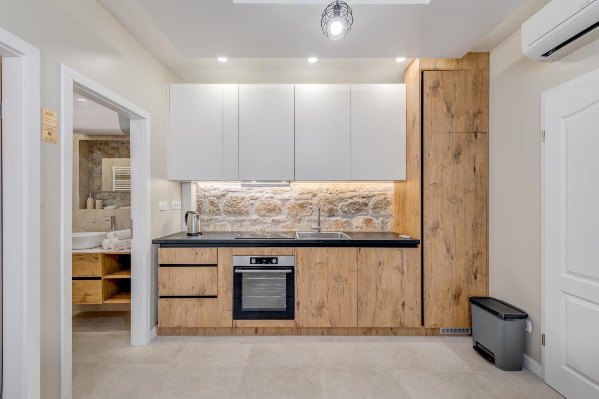 Inmotion Luxury Rooms Σπλιτ Εξωτερικό φωτογραφία